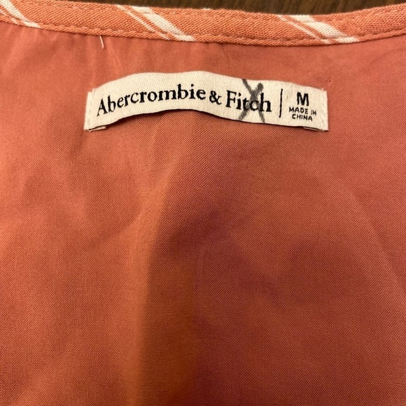 Abercrombie Striped Orange and White Button-Up Tie-Front Dress Size Medium - Picture 5 of 11